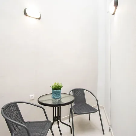 Basil Studio Checkin 度假居